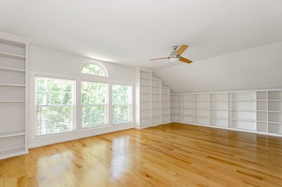 Deep cleaning and move-out cleaning